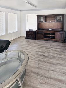 1206 NE Adams St McMinnville_05