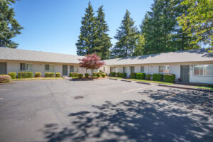 133-143-Friendship-Ave-SE-Salem_22