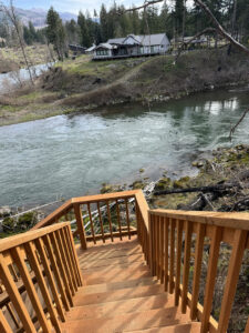 133 River View Gates OR_01