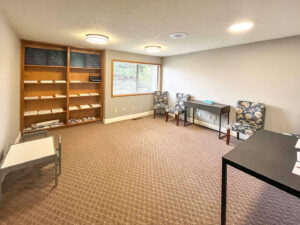 142-Glynbrook-Suite400-Interior-12
