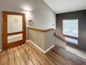 142-Glynbrook-Suite400-Interior-2