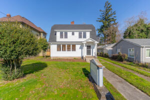 1607 State St Salem OR_01