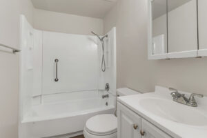 2048 Highway 99W McMinnville_31
