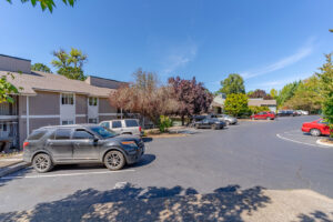 2048 Highway 99W McMinnville_46
