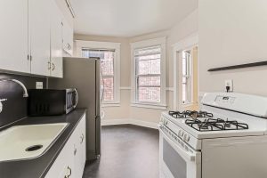 2167 Yamhill St SW Portland OR 97205-08