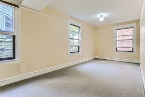 2167 Yamhill St SW Portland OR 97205-11