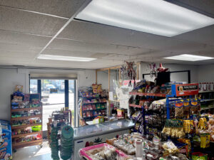 4087 State St Salem OR_12
