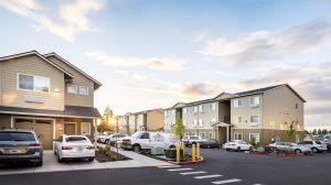 4624-autumn-woods-exterior-10