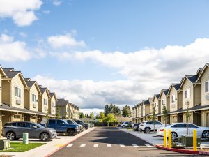 4624-autumn-woods-exterior-14