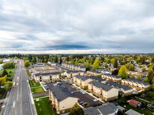 4624-autumn-woods-exterior-16