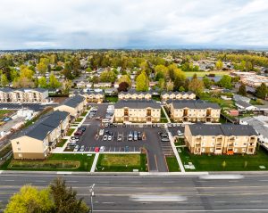 4624-autumn-woods-exterior-21