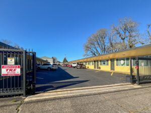 659-695 Cottage St NE_Exterior_04