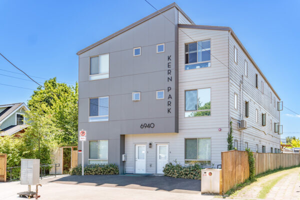 930-se-long-st-portland-or-97206