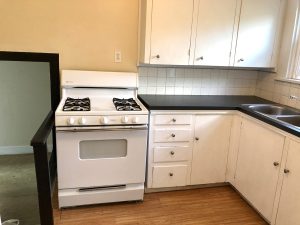 7630 SE Woodstock Blvd Portland_08