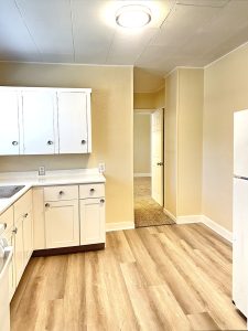 7630 SE Woodstock Blvd Portland_10