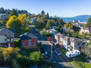 811 & 813 Franklin Ave Astoria OR 97103_04