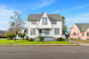 925 14th St E Salem_01