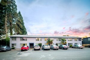 Monmouth Ave 302 - Martha Washington Apts_02