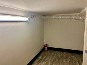 PGE-YEATER-B10-Interior-Photos_05