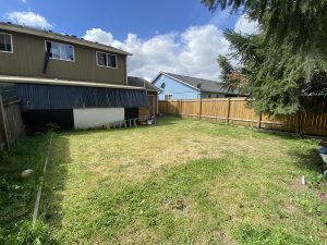 Rockingham-Ct-NE-3327-3329_17