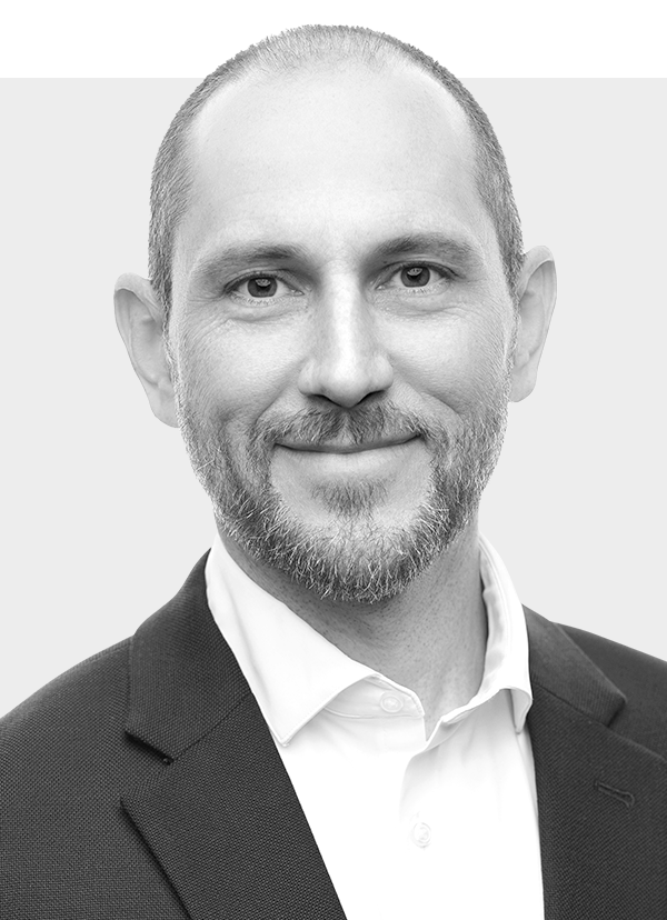 SMI-Real-Estate-Broker-Chris-Salaz-Featured